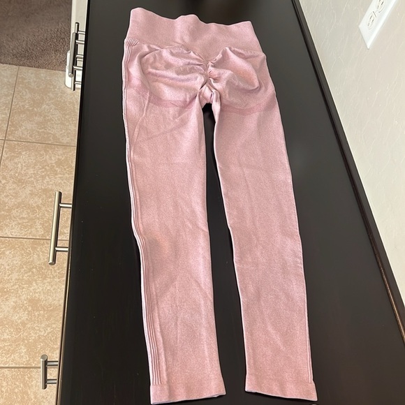 Scrunch back butt lift squat approved leggings, blush pink, high compression, M - Picture 4 of 12